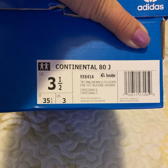 Tenis adidas continental Nuevos - Picture 3 of 3